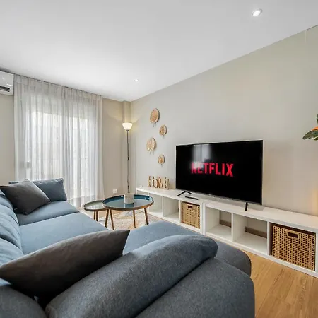 Comfort And Relax Near Old Town & Self Check-in Марбелья